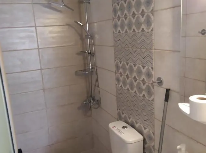 Ethra Luxury Lägenhet *