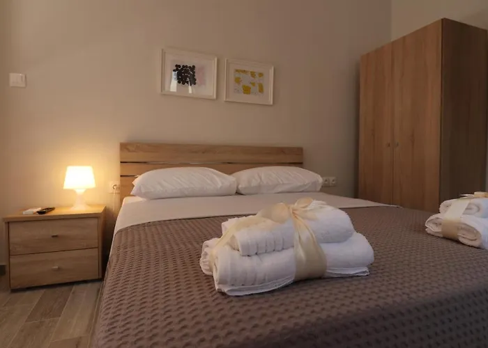 Ethra Luxury Lägenhet *