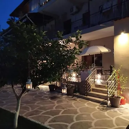 Ethra Luxury Apartament *