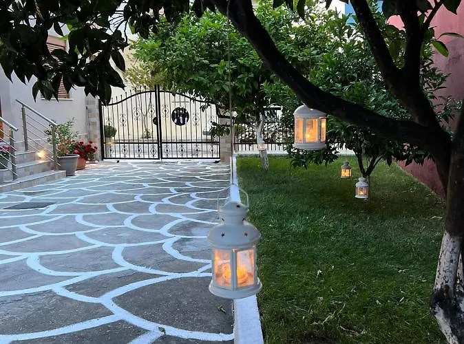 Апартаменты Ethra Luxury *